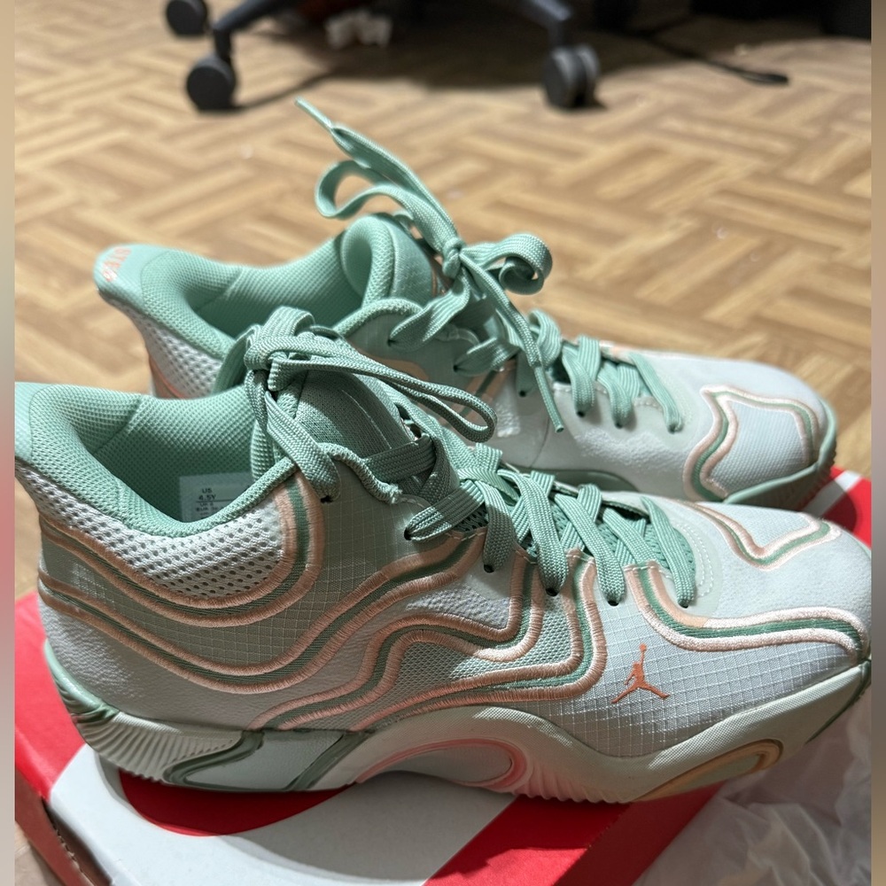 Jordan Tatum 3 "Zero Days Off". Kids size 4.5 (grade school).